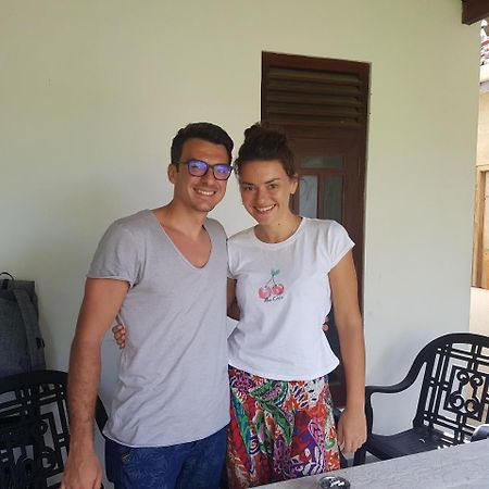 דירות ווליגאמה Dumi House מראה חיצוני תמונה